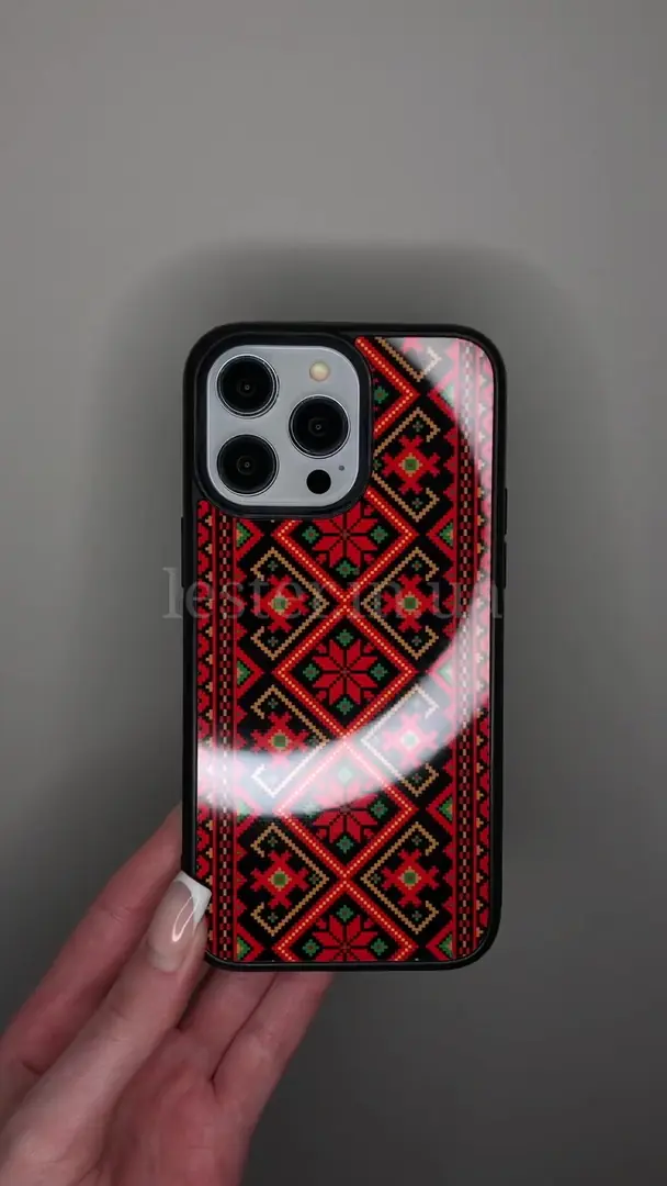 Відео чохла Вишиванка Ukrainian Folk